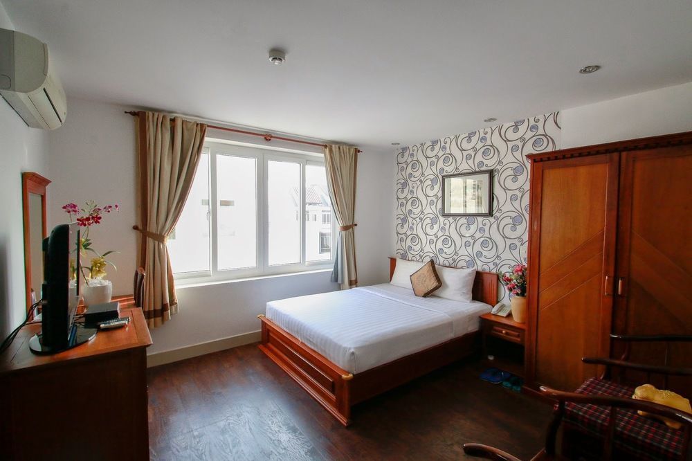 Golf Hotel Хошимин Экстерьер фото