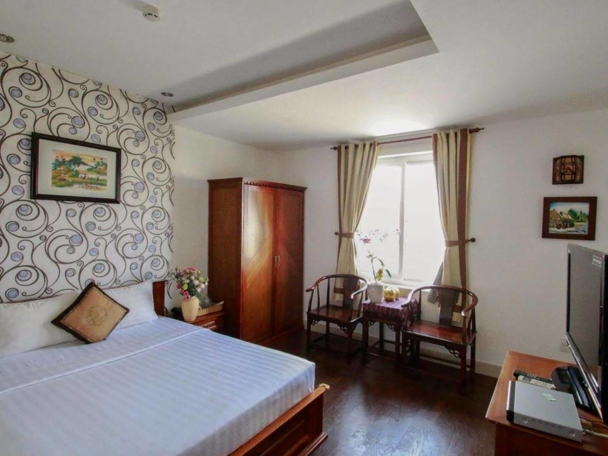 Golf Hotel Хошимин Экстерьер фото